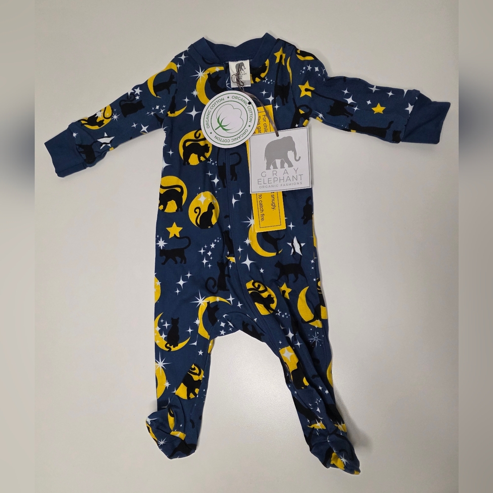 NWT Gray Elephant Organic Cotton Newborn Footed Sleeper Zip Up Black Cat
